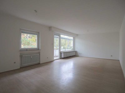 Willkommen in Ihrem neuen Zuhause!
Weitläufige 4-Zimmer-Wohnung mit zwei Balkonen.