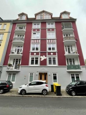 Gut geschnittene & gepflegte 3-Zi.-Altbauwhg. in HH-Wandsbek