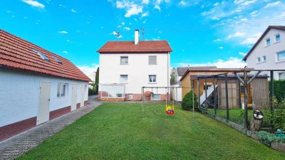 2  Wohnhäuser mit großem Garten, auch zur Selbstversorgung und Kleintierhaltung
