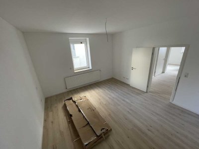Erstbezug - Helle 85 m² 4Z-EG-Wohnung für Familien - Garten & Stellplatz