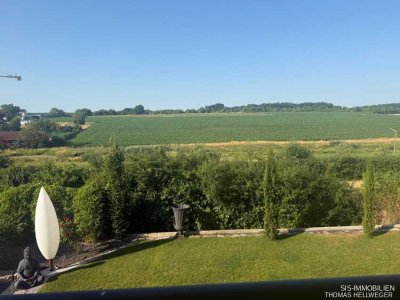 ** Traumhafte 3,5-Zimmer-Wohnung mit Weitblick – Barrierefrei & Komfortabel Wohnen in Zirndorf **