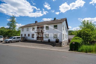 Mehrfamilienhaus mit viel Potenzial in Niederbrombach!
