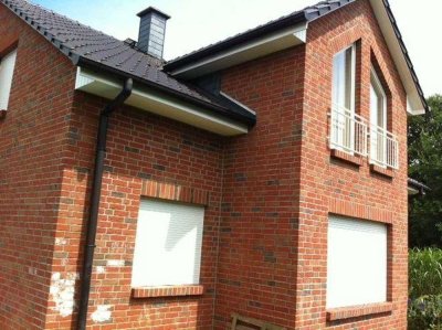 Geräumiges EFH mit Keller und Garage zu vermieten