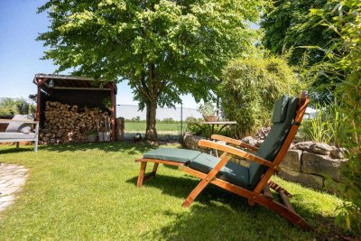 Sehr gepflegte Doppelhaushälfte mit vier Schlafzimmern und zwei zusätzlichen Hobbyräumen