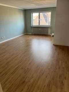 Freundliche 3-Zimmer-Wohnung mit Balkon in Düren