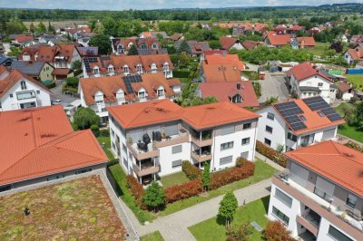 Schöne ruhige 3-Zimmer-Wohnung mit 
2 Tiefgaragenstellplätze in Tettnang-Kau