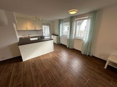 Erstbezugswohnung mit einem Zimmern und Einbauküche in Denkendorf