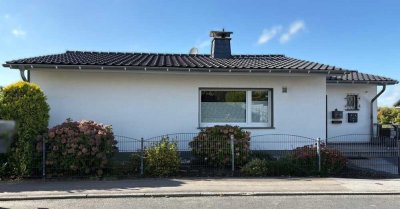 Zeitlos modernes Wohnen mit Weitblick in Wipperfürth