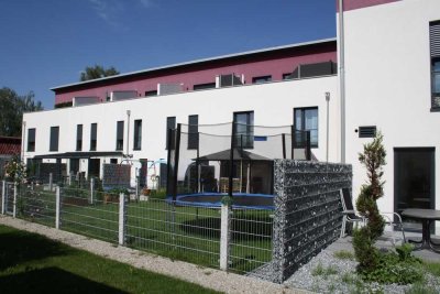 Maisonettwohnung in Moosinning KfW 55 mit 67 qm Wohnfläche und 13 qm Dachterrasse