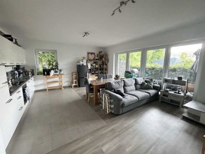 stadtnahe 3-Zimmer Mietwohnung 
mit Küche und Stellplatz
im Zentrum von Rheine!