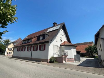 Schönes Anwesen mit viel Potential !