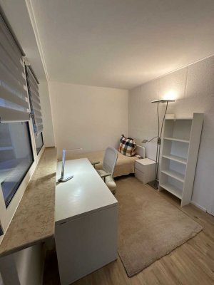 Einzelzimmer in einer WG in Oberschleißheim