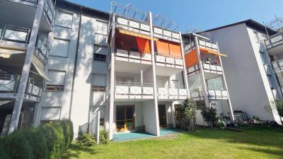 Sehr geräumige EG-Wohnung mit Gartenanteil