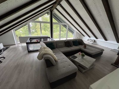Helle 4-Zimmer-Dachgeschosswohnung in 63543 Neuberg