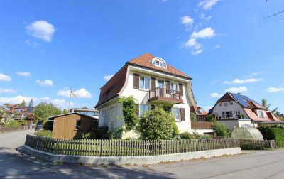 Stilvolles Einfamilienhaus in bester Lage mit Bergsicht