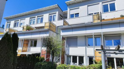 *Provisionsfrei* Schöne 4-Raum-Maisonette-Wohnung mit sonnigen Süd-West Balkon in Stuttgart
