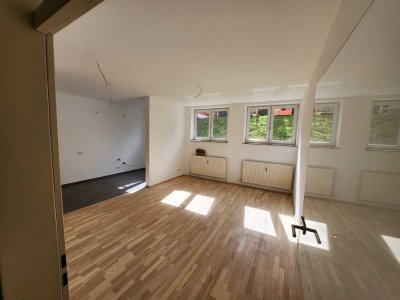 3-Zimmer Souterrainwohnung ab 1.8. frei
