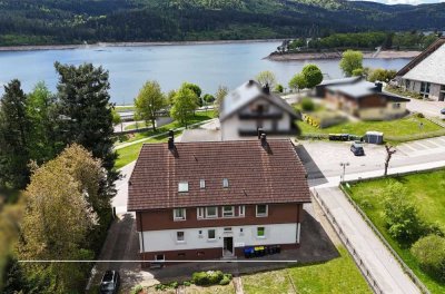 Helle 3-Zimmer-Wohnung mit großer Essküche und Seeblick