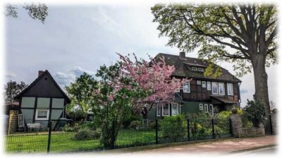 LANDHAUS MIT CHARME UND GESTALTUNGSSPIELRAUM