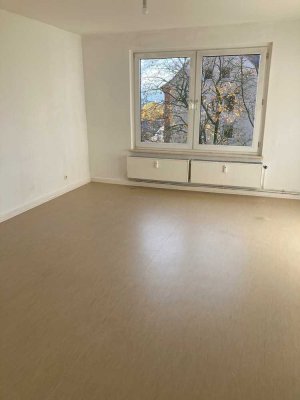 Schöne 3-Zimmer Wohnung mit Balkon zu vermieten