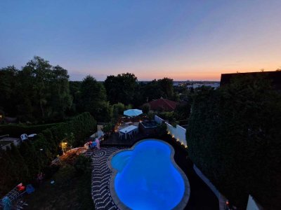 KUURZFRISTIG VERFÜGBAR *** PREMIUM-VILLA IN TOP-LAGE