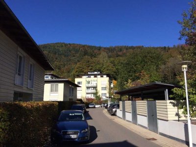 Mod. 2 ZKB-Wohng. mit 2 Terr.  & EBK in TOP-Lage in Bad Herrenalb, 59qm + 2 Balkone, € 580,- + NK/HZ