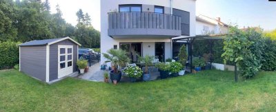 ***Neuwertige 3-Zi.-Erdgeschosswohnung mit Terrasse & Gartennutzung in beliebter Lage von Bieber***