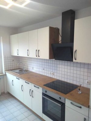 Ruhig gelegene 2-Zimmer-Wohnung mit Balkon und Tiefgarage - Ohne Provision!