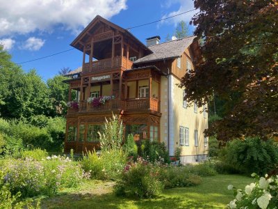 Mehrfamilienhaus mit 5 Wohnungen
