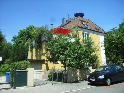 Möbellierte  Terrasenwohnung f. 1 Person Nürnberg Erlenstegen