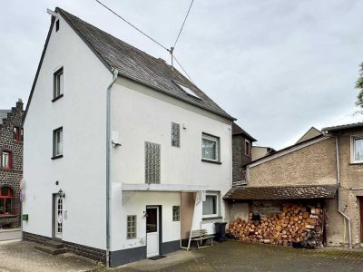 EIN GANZES HAUS -  mit Einbauküche, Whirlpool, Gallerie etc.