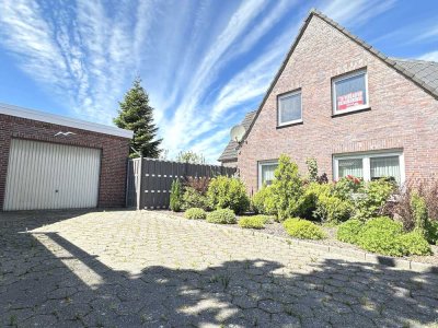 Tolles Anwesen in Ostfriesland mit Einliegerwohnung, Garage im Haus und herrlicher Gartenanlage