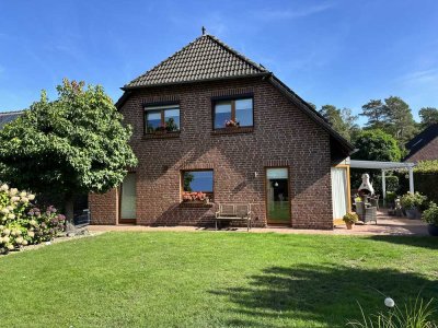 Charmantes Einfamilienhaus mit Gartenidylle im Gifhorner Süden