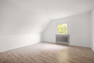 Zentral gelegene Eigentumswohnung mit ausgebautem Dachgeschoss