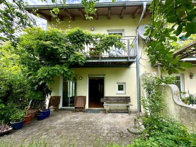 Gepflegtes Reiheneckhaus mit Einzelgarage in ruhiger Lage!