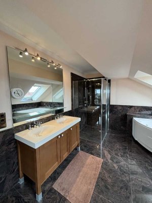 Elegante Dachgeschosswohnung Ludwigsfelde