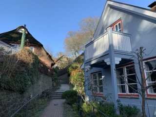 Charmantes Kapitänshäuschen mit 2,5 Zimmern in Hamburg-Blankenese