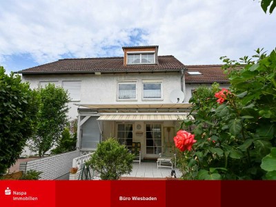 Hochheim: Familienfreundliches Reihenhaus in zentraler Stadtlage!