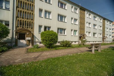 Komfortabel Wohnen im Erdgeschoss- Balkon- Flemminger Weg 69 Naumburg (Saale)