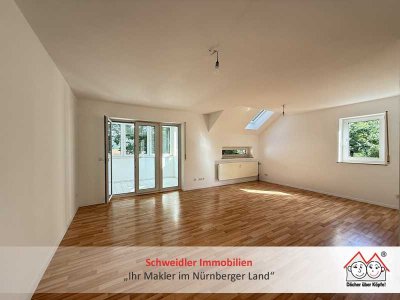 Helle 2-Zimmer-Wohnung mit Wintergartenbalkon und Außenstellplatz in Rückersdorf