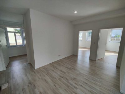 4 großzügige Zimmer + Küche + Bad + Gäste-WC + Diele/Esszimmer in 39397 KROPPENSTEDT / BÖRDE