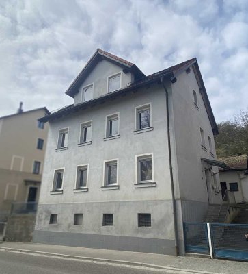 KAPITALANLAGE - 3 Parteienhaus in Treuchtlingen