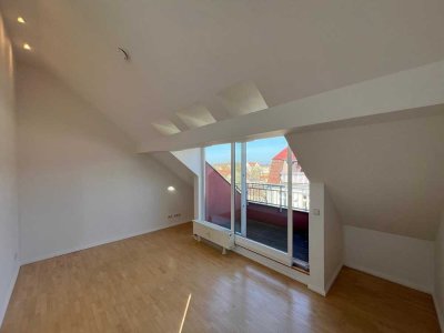 Traumhafte DG-Maisonette mit Dachterrasse in Babelsberger Toplage