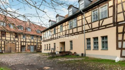 Top-Rendite von 6,27%: Attraktive 3-Zimmer-Wohnung in einem denkmalgeschützten Mehrfamilienhaus