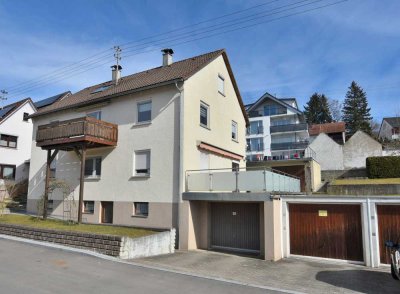 Großzügiges Mehrfamilienhaus mit viel Grund und Ausbaupotenzial!