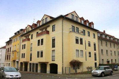 Charmante ETW in Darmstadt-Bessungen mit Parker
