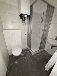 Singles aufgepasst! 1-Zimmer-Wohnung sucht neuen Bewohner // 2.OG mitte