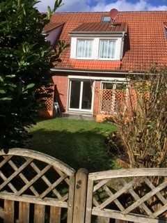 Gepflegtes Reihenmittelhaus mit 3,5 Zimmern und Einbauküche in Bad Bramstedt
