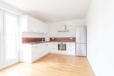 Luxuriöse Penthouse-Wohnung mit großer Dachterrasse, Ankleideraum und Tiefgaragenstellplatz