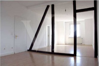 Gepflegte 2-Zimmer-Wohnung mit neuem Badezimmer, Balkon und EBK in Siegen